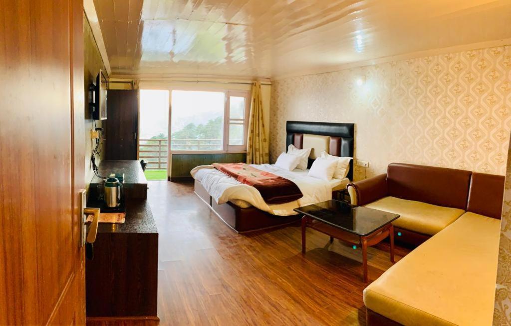 Hotel Patnitop By Emt Εξωτερικό φωτογραφία