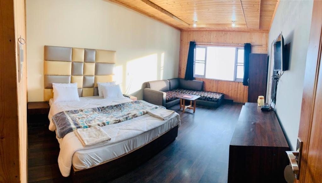 Hotel Patnitop By Emt Εξωτερικό φωτογραφία