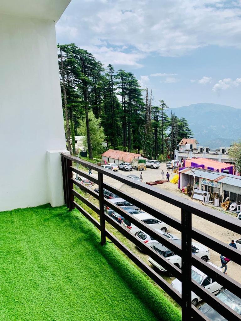 Hotel Patnitop By Emt Εξωτερικό φωτογραφία